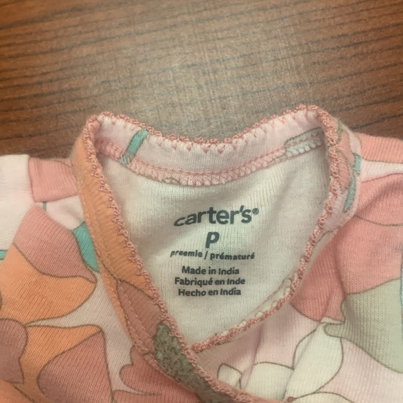 Carter’s long sleeve tee onesie bundle (2) - Picture 14 of 15